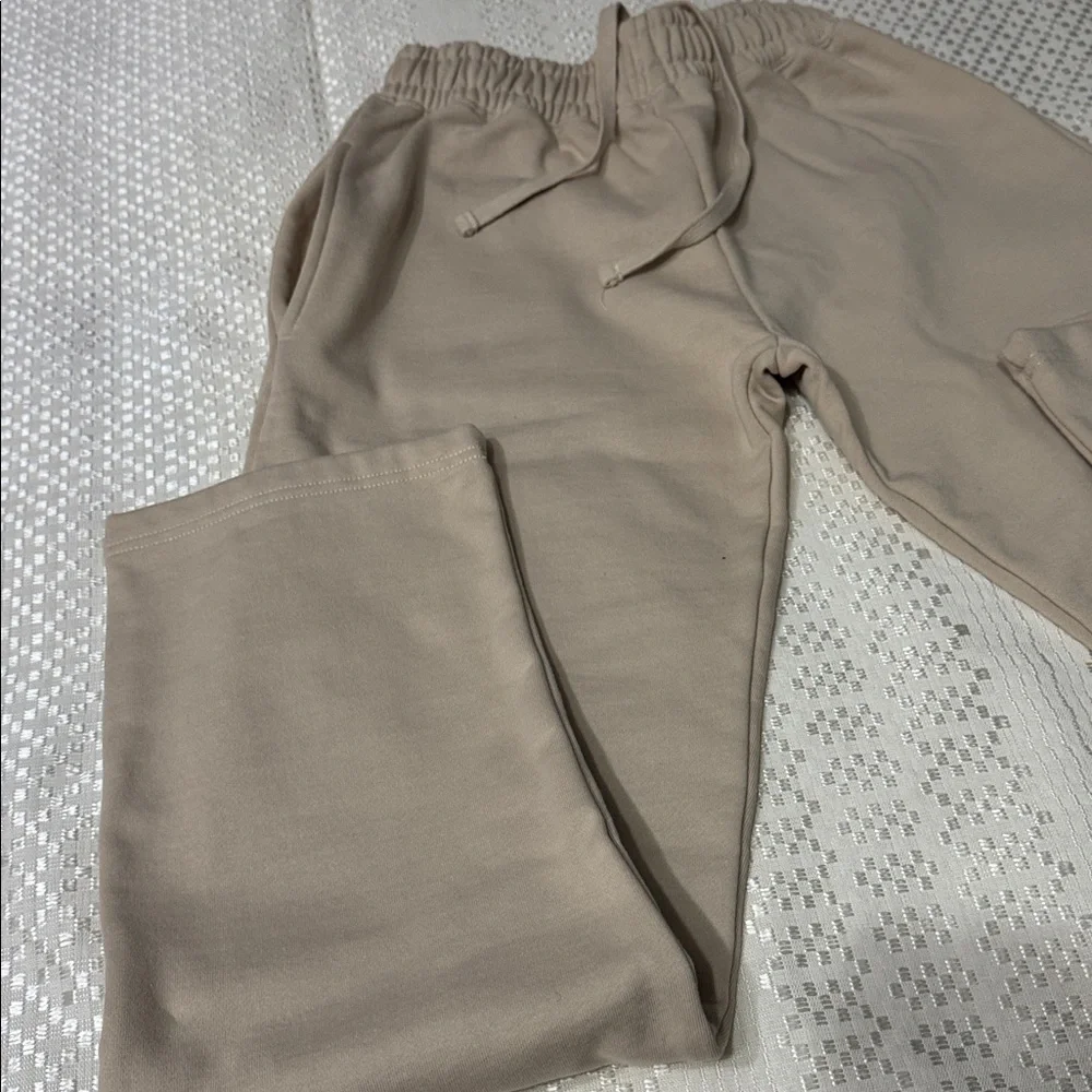 Hours Joggers - Picture 4 of 11